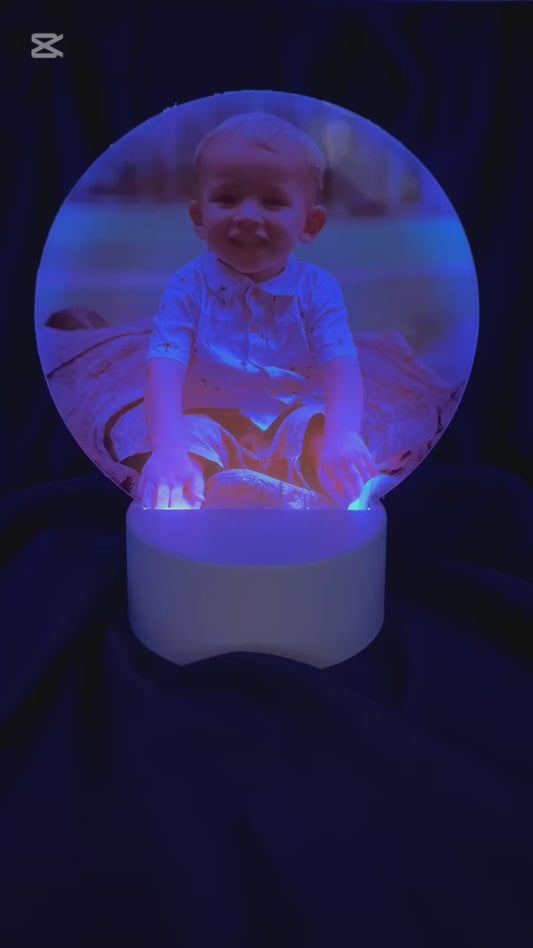 Custom Photo Lamp: Light Up Your Memories